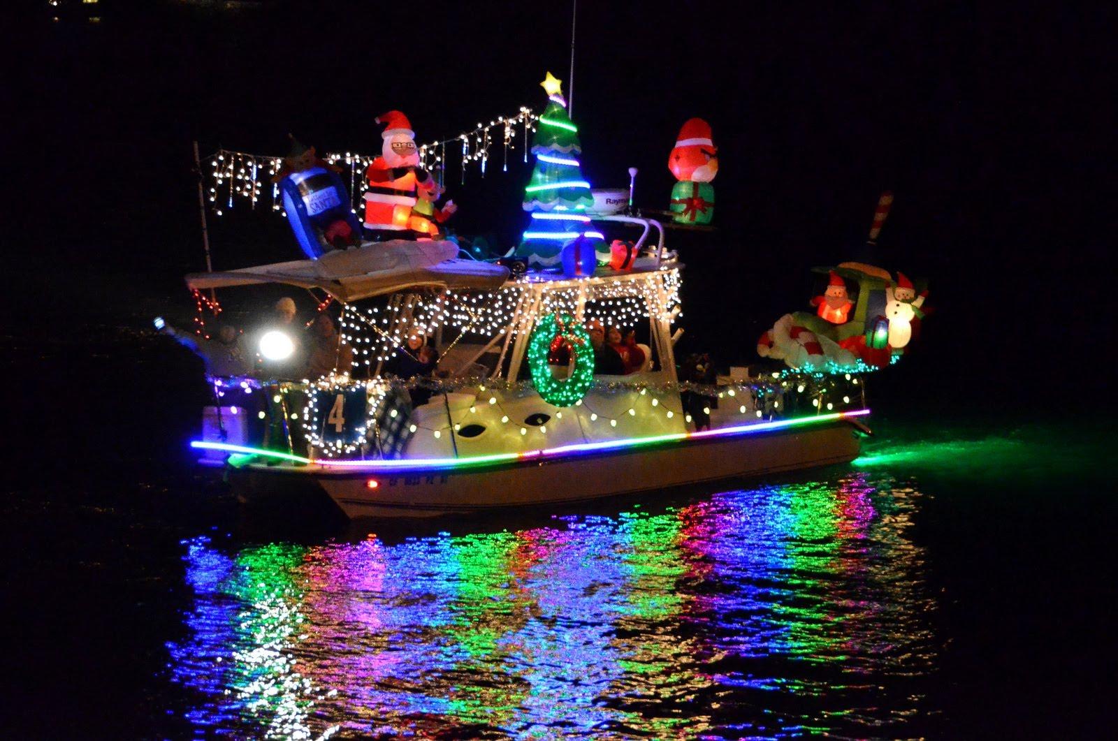 charleston harbor parade of boats
