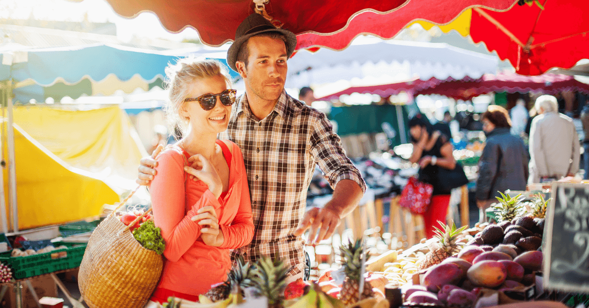 farmers market stand man woman