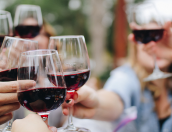 wine under the oaks at boone hall in mount pleasant