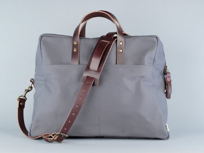 j stark weekender bag